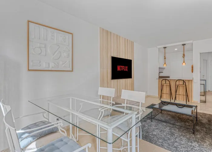 1 - Ascenseur - Spacieux - Proche Palais カンヌ