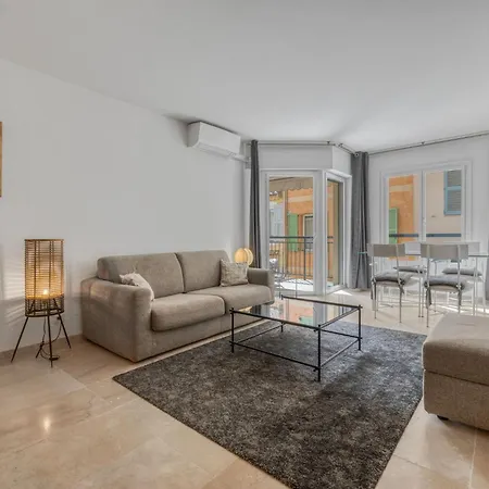 Apartment 1 - Ascenseur - Spacieux - Proche Palais Cannes