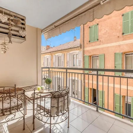 1 - Ascenseur - Spacieux - Proche Palais * Cannes